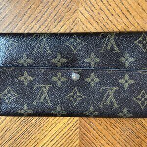 louis vuitton bifold wallet women